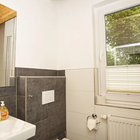 Hafennahes Mit Terrasse Und Meerblick - Timpete Steuerbord * Gager