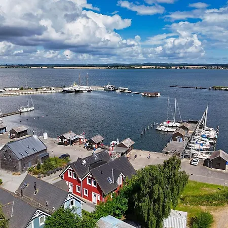 Hafennahes Mit Terrasse Und Meerblick - Timpete Steuerbord * Gager