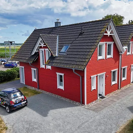 Hafennahes Mit Terrasse Und Meerblick - Timpete Steuerbord Casa de Férias Gager